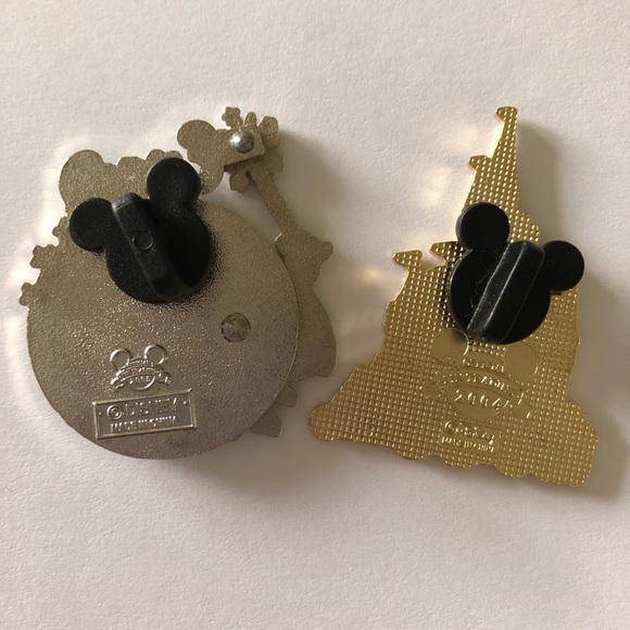 Mickey Mouse Disney Pins - Picture 2 of 5